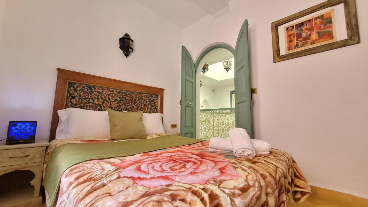 Honey Suckle Riad 3*